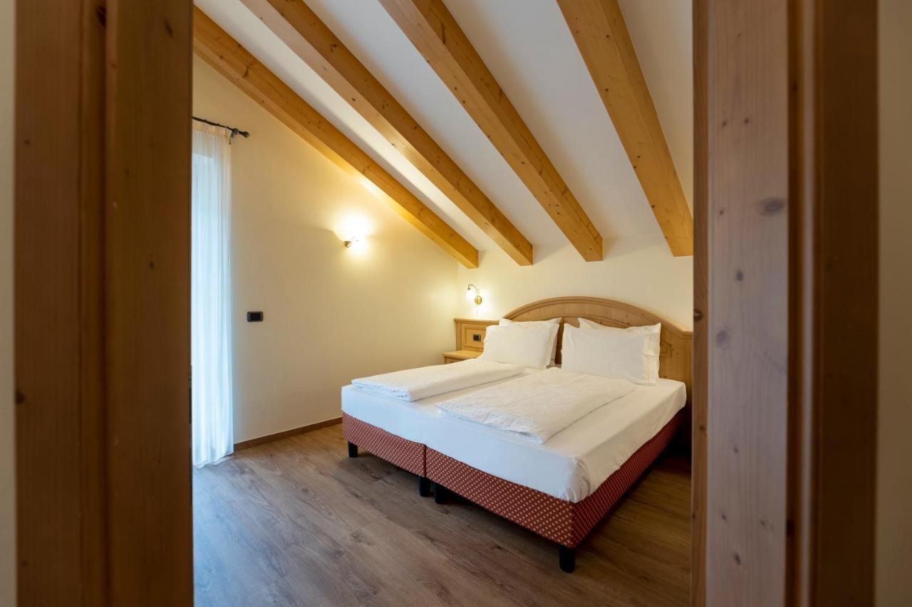 Hotel Lido - Slow & Natural Living Molveno Exterior photo