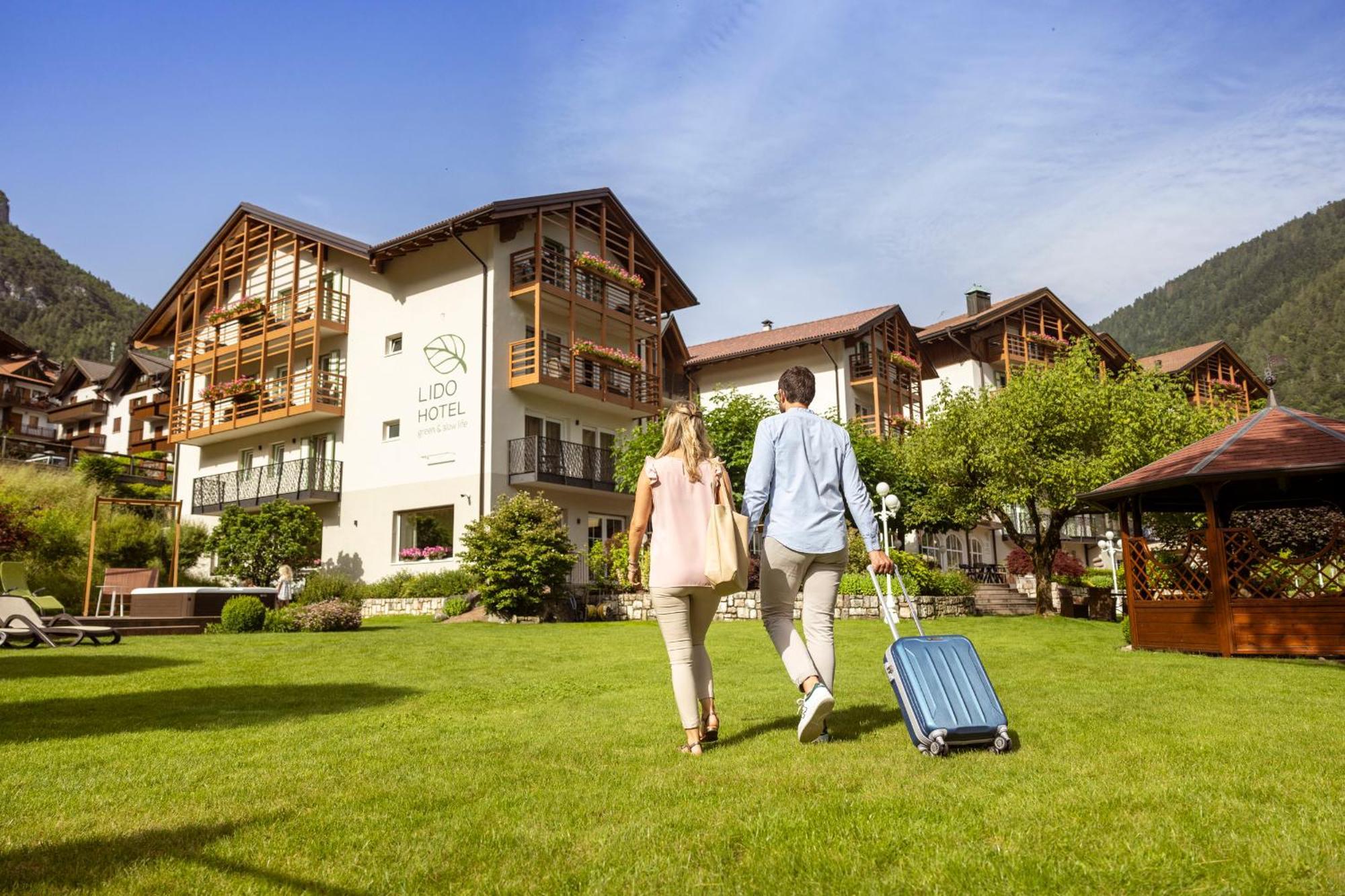 Hotel Lido - Slow & Natural Living Molveno Exterior photo